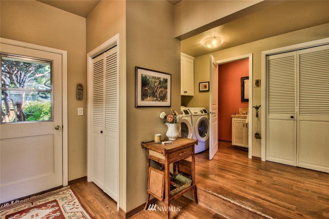 10100 District Line Road Burlington, WA 98233 - Photo 8 of 25 Gallery Image 8