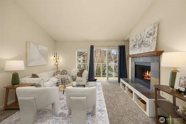 $450,000 | 12303 Harbour Pointe Boulevard, Unit T302, Mukilteo, WA 98275