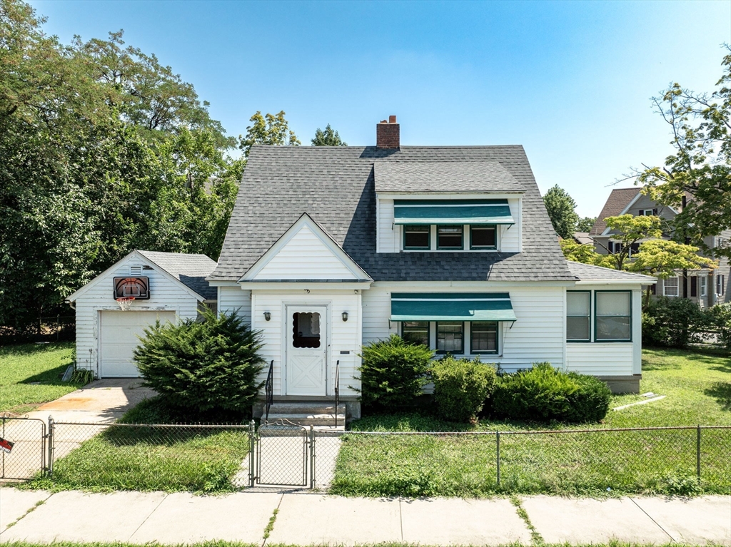 55 Pasadena Street Springfield, MA 01108 - Photo 2 of 33 a front view of a house with a yard