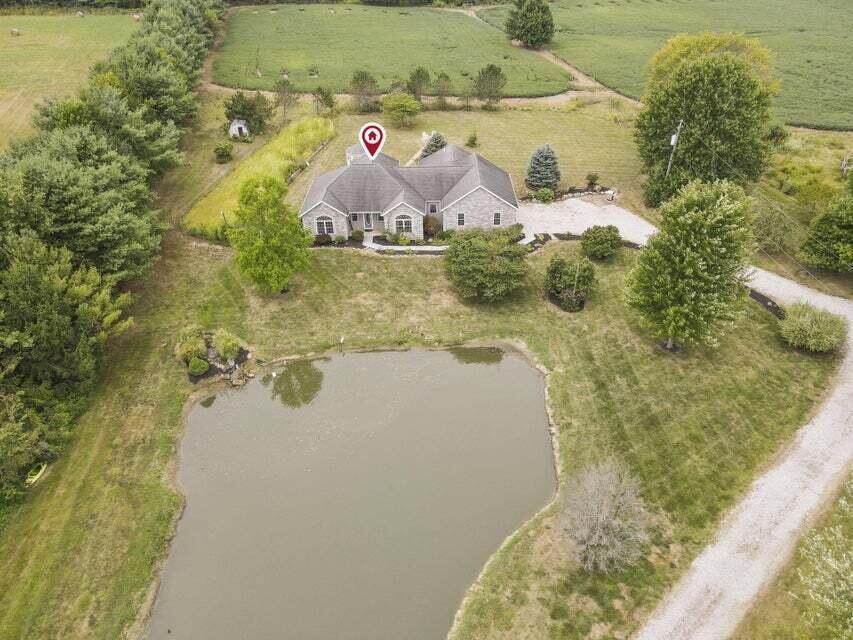 5706 Gale Road Southwest Pataskala, OH 43062 - Photo 6 of 69
