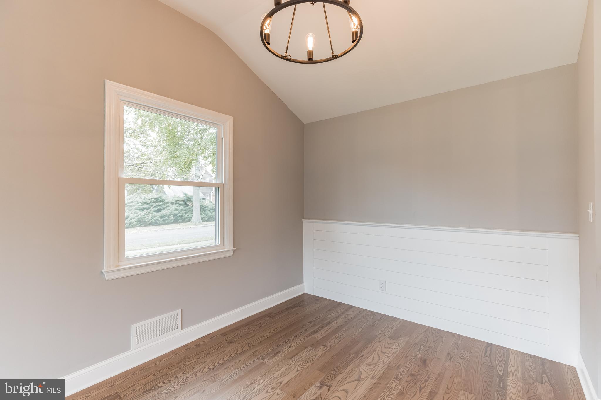 1122 Yardley Road Cherry Hill, NJ 08034 - Photo 11 of 30 Din area