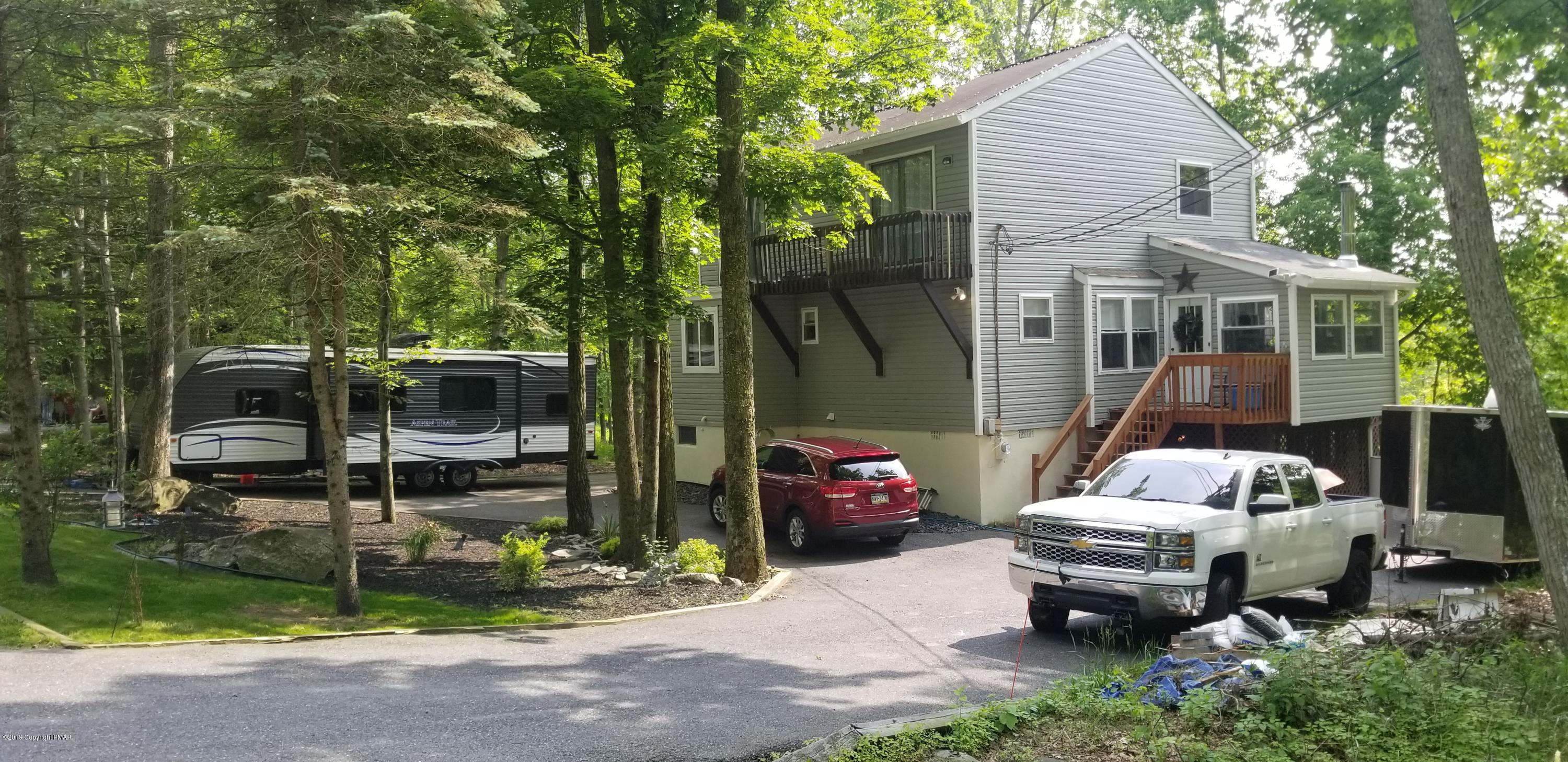 159 Salisbury Road Bushkill, PA 18324 - Photo 1 of 13 1-Front