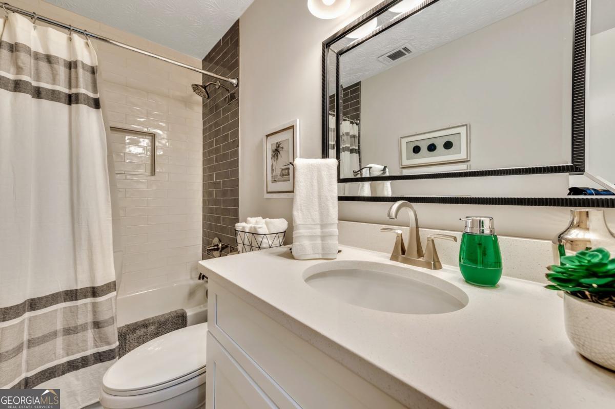 160 Booth Road Southwest, Unit B Marietta, GA 30008 - Photo 15 of 24