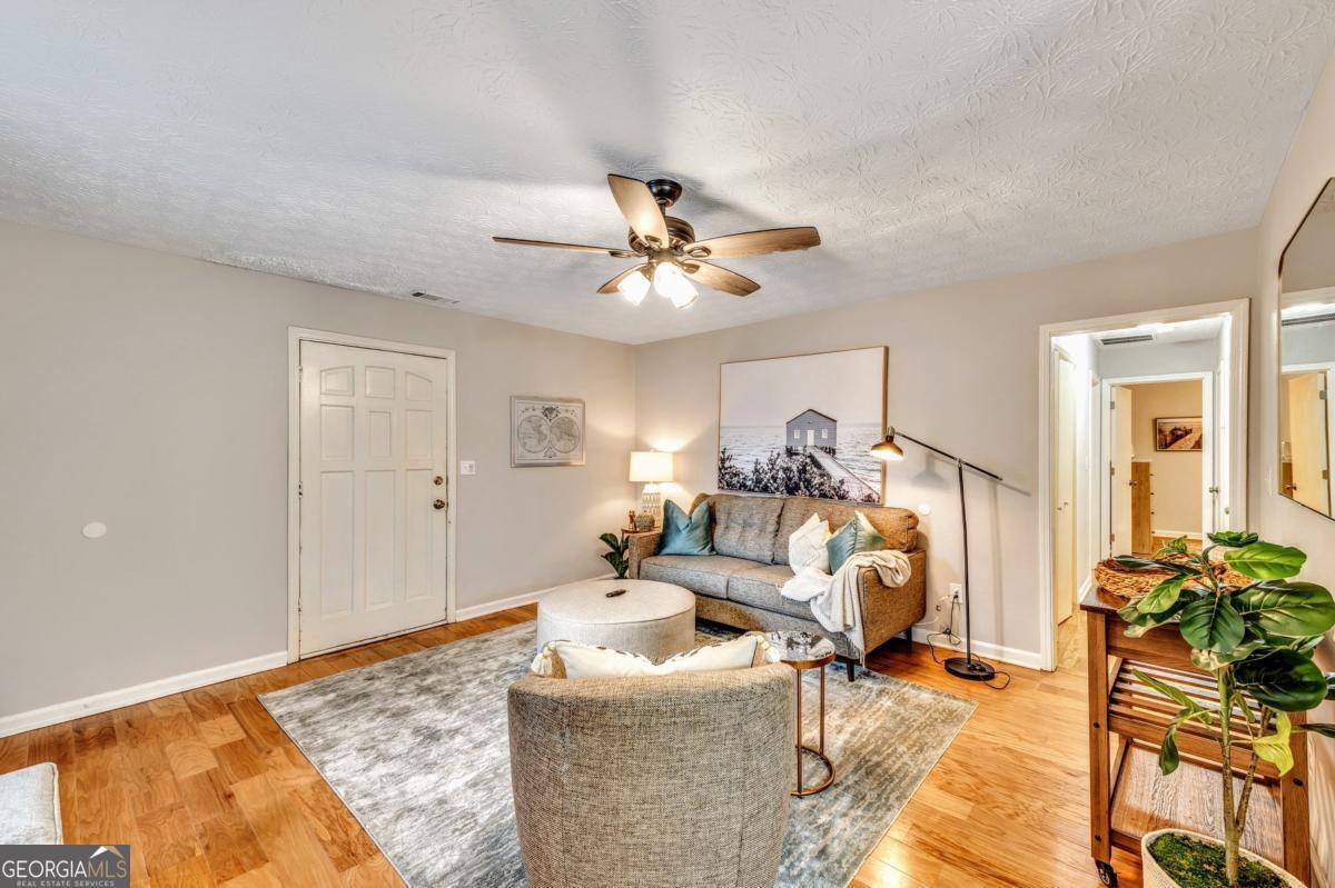 160 Booth Road Southwest, Unit B Marietta, GA 30008 - Photo 4 of 24