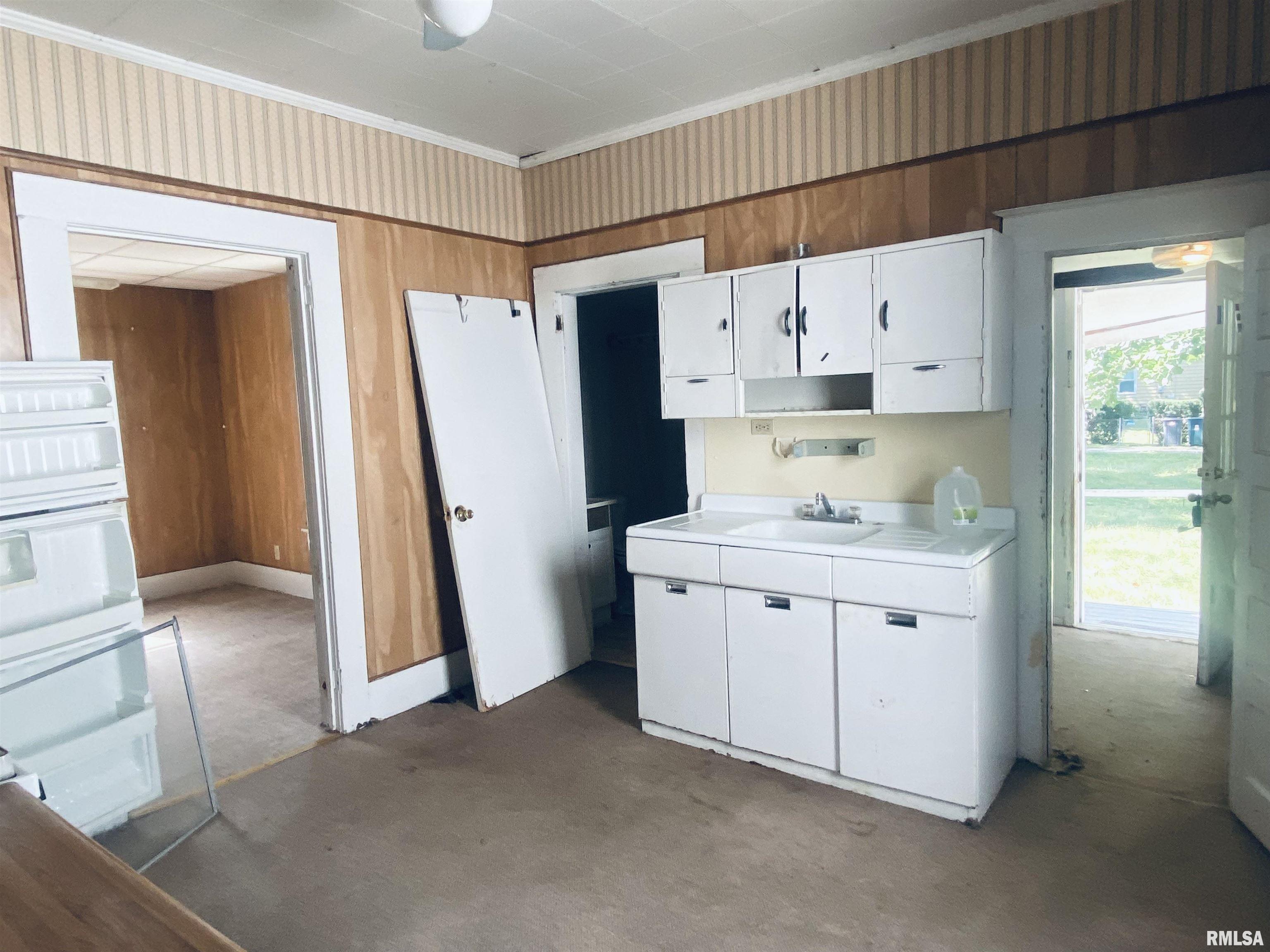 2321 South 8th Street Springfield, IL 62703 - Photo 6 of 7