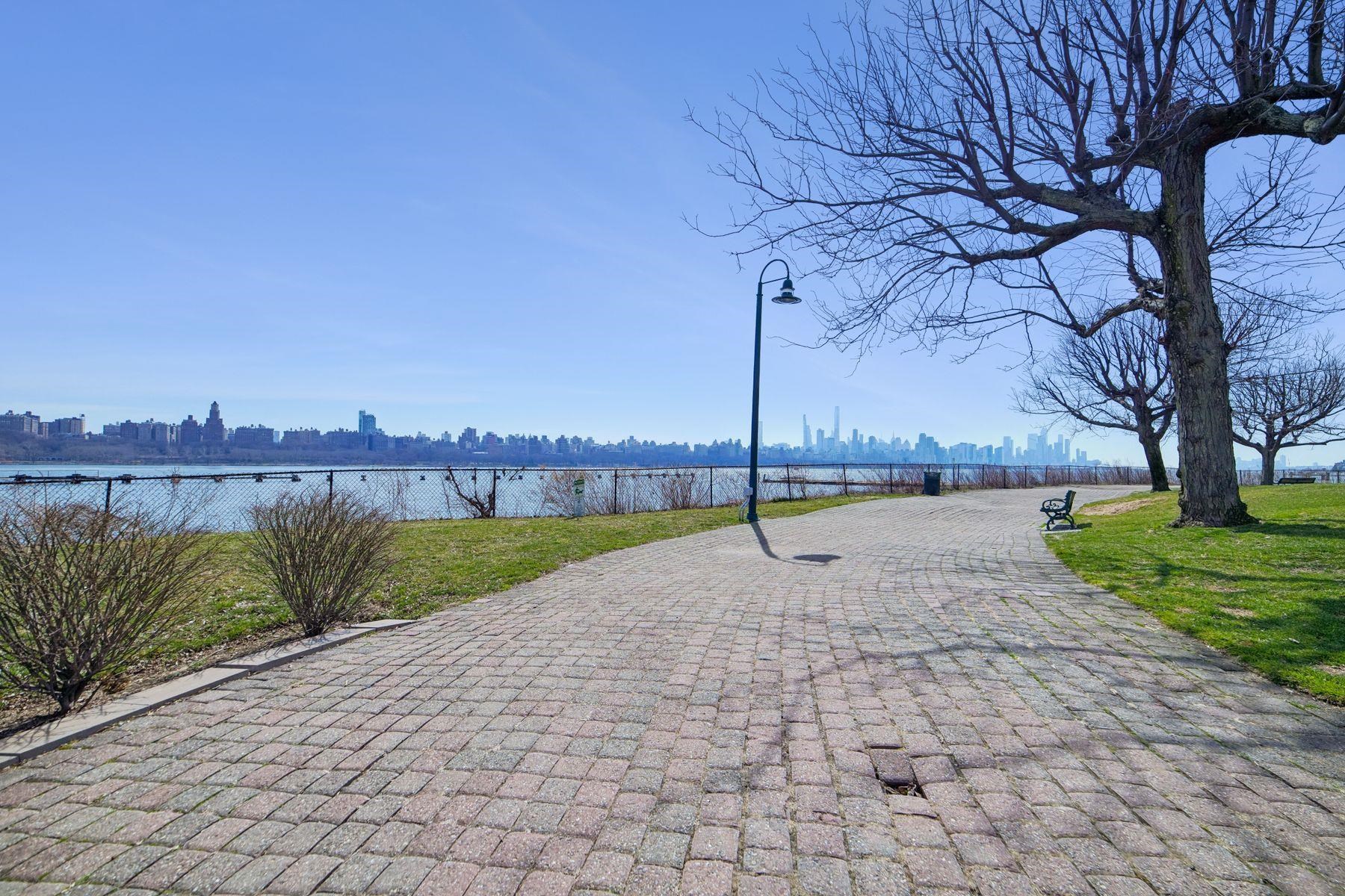 249 The Promenade Edgewater, NJ 07020 - Photo 28 of 28 Gallery Image 28