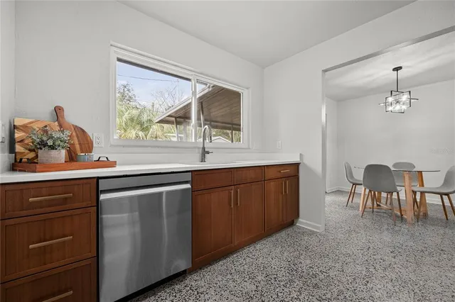 $265,000 | 2122 Northeast 12th Terrace, Gainesville, FL 32609