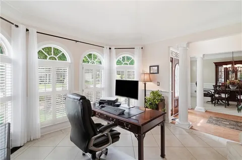 $925,000 | 4311 Summit Oaks Lane Northeast, Roswell, GA 30075