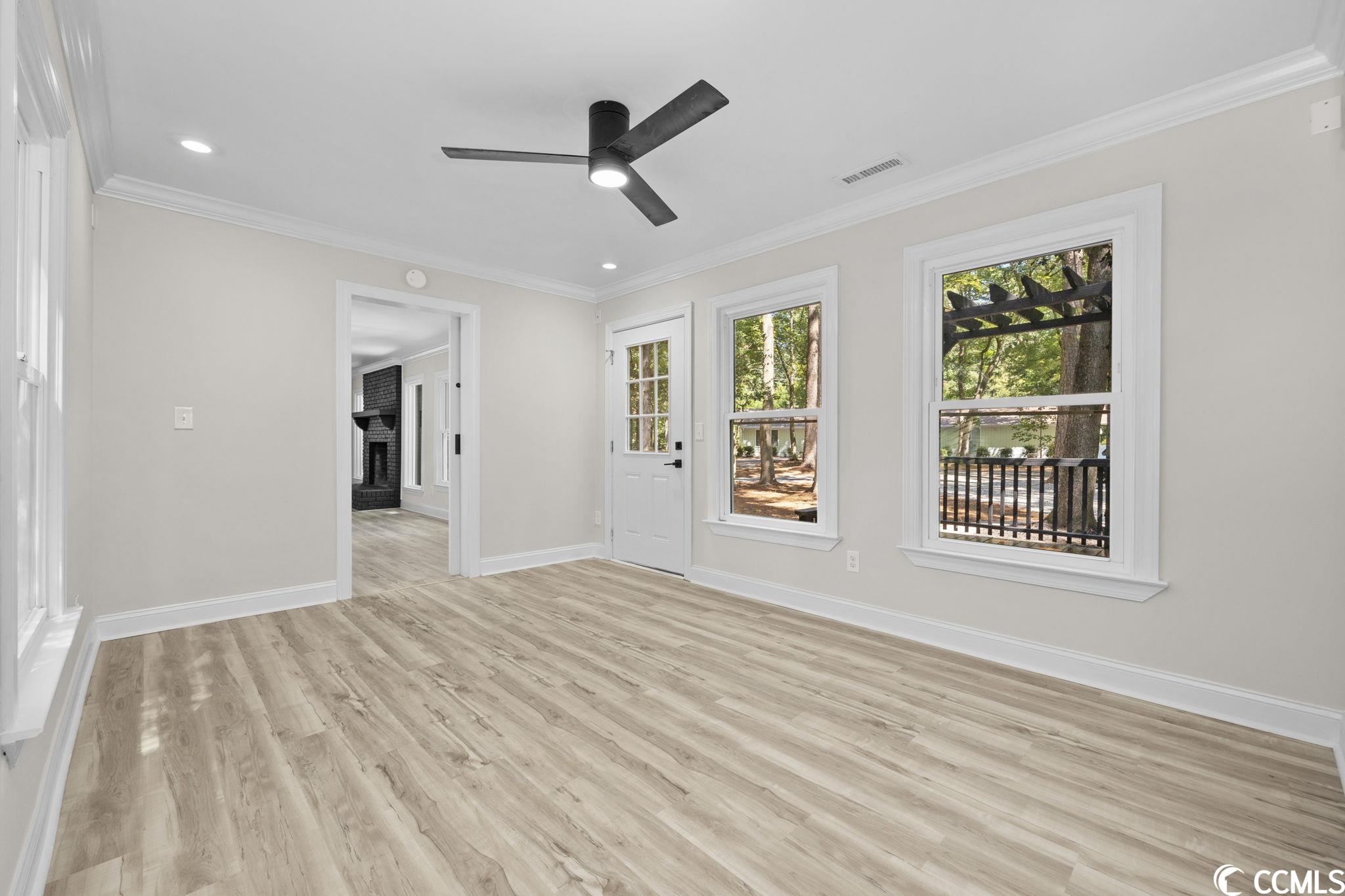 928 Oak Ridge Place Myrtle Beach, SC 29572 - Photo 6 of 40 Gallery Image 6