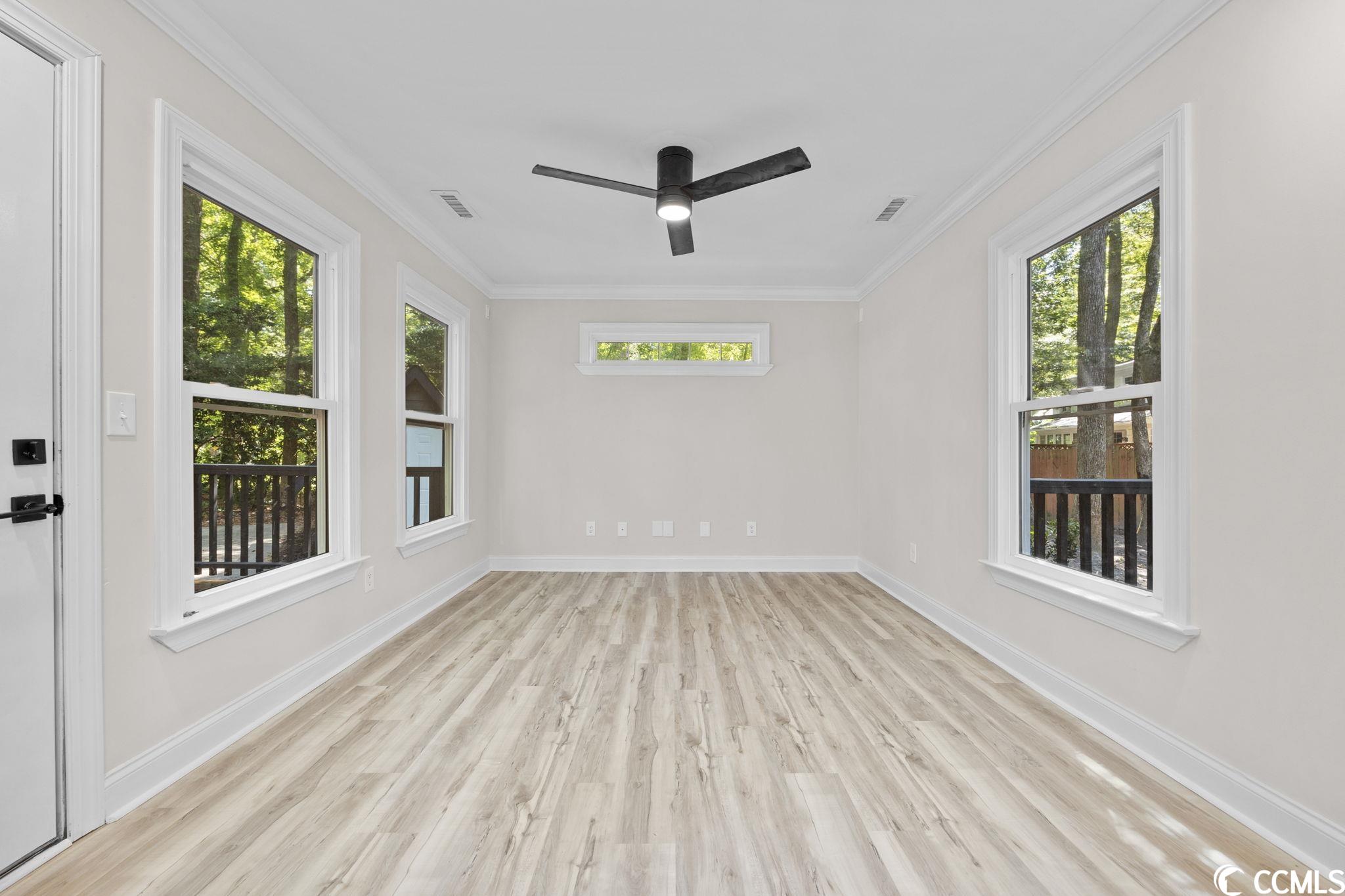 928 Oak Ridge Place Myrtle Beach, SC 29572 - Photo 7 of 40 Gallery Image 7