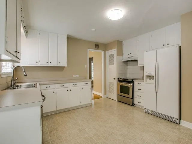 $4,400 | 3233 Colgate Avenue, University Park, TX 75225