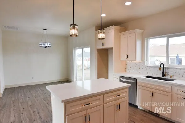 $429,900 | 1512 Tverdy Lane, Buhl, ID 83316