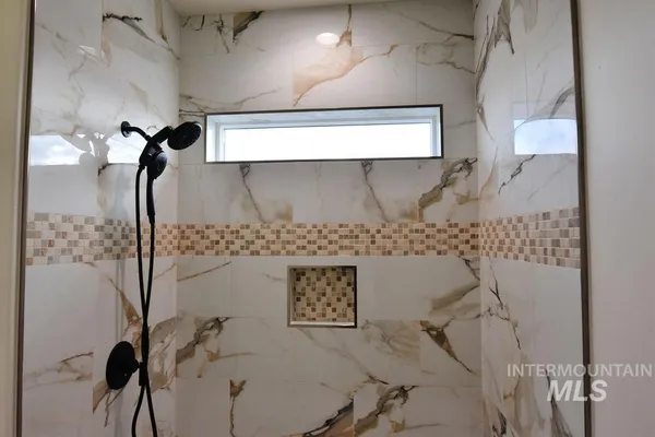 $429,900 | 1512 Tverdy Lane, Buhl, ID 83316