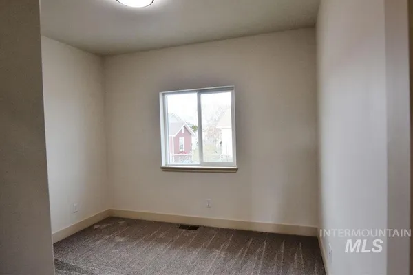 $429,900 | 1512 Tverdy Lane, Buhl, ID 83316