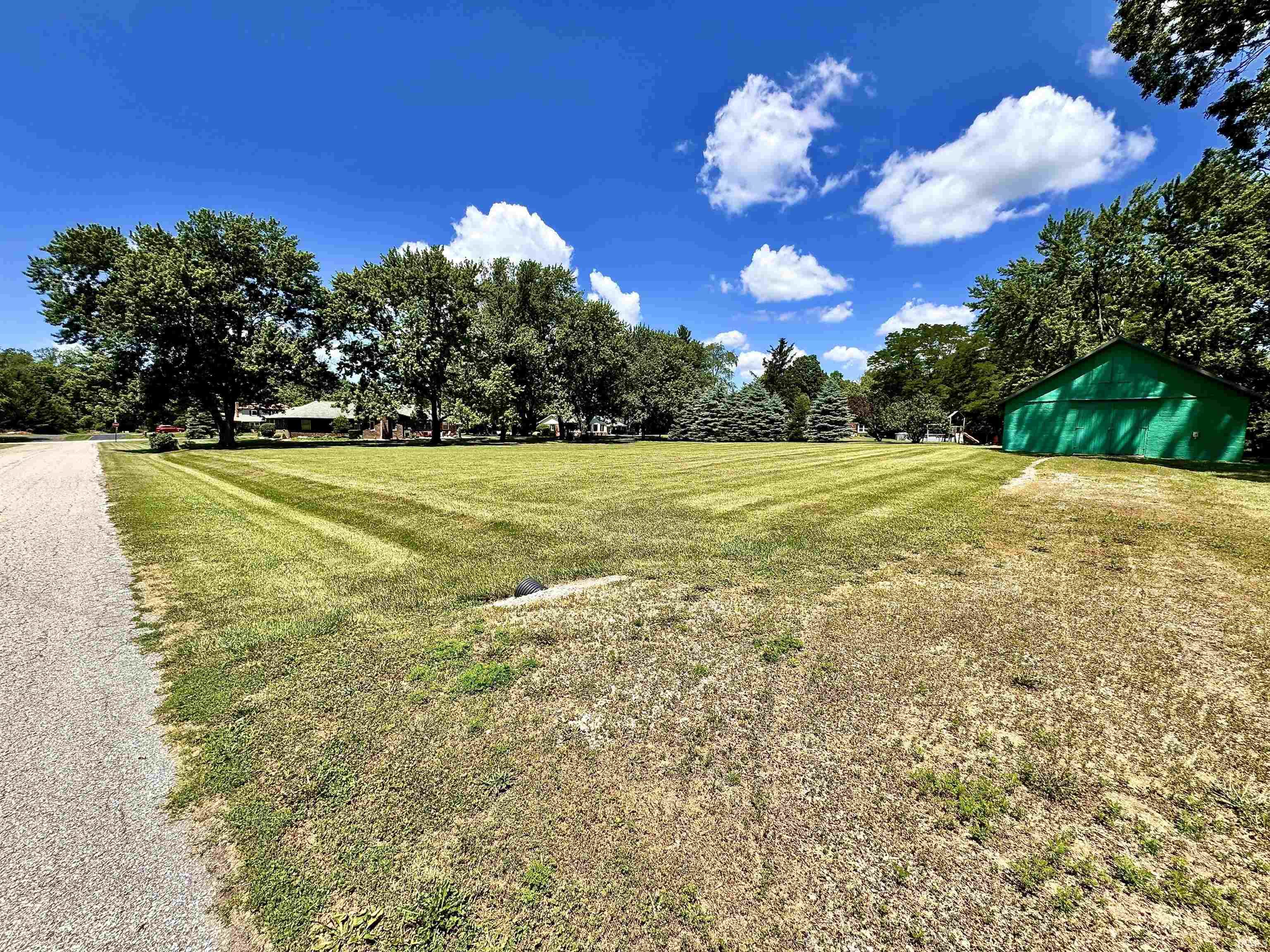 2572 West Ridge Road Peru, IN 46970 - Photo 2 of 9