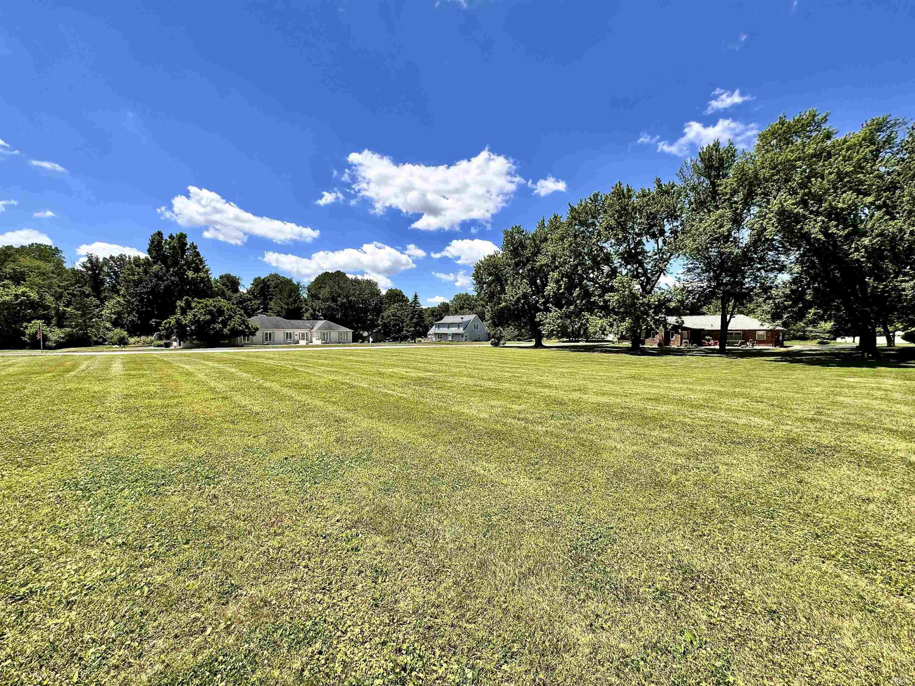 2572 West Ridge Road Peru, IN 46970 - Photo 3 of 9