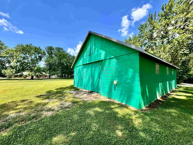 $39,900 | 2572 West Ridge Road, Peru, IN 46970