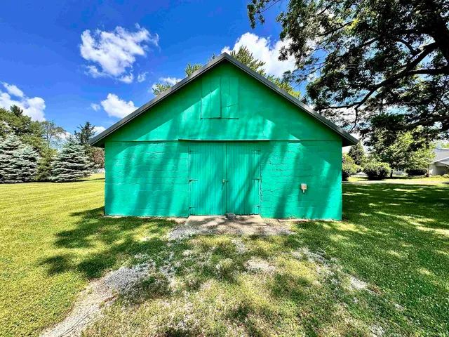 $39,900 | 2572 West Ridge Road, Peru, IN 46970