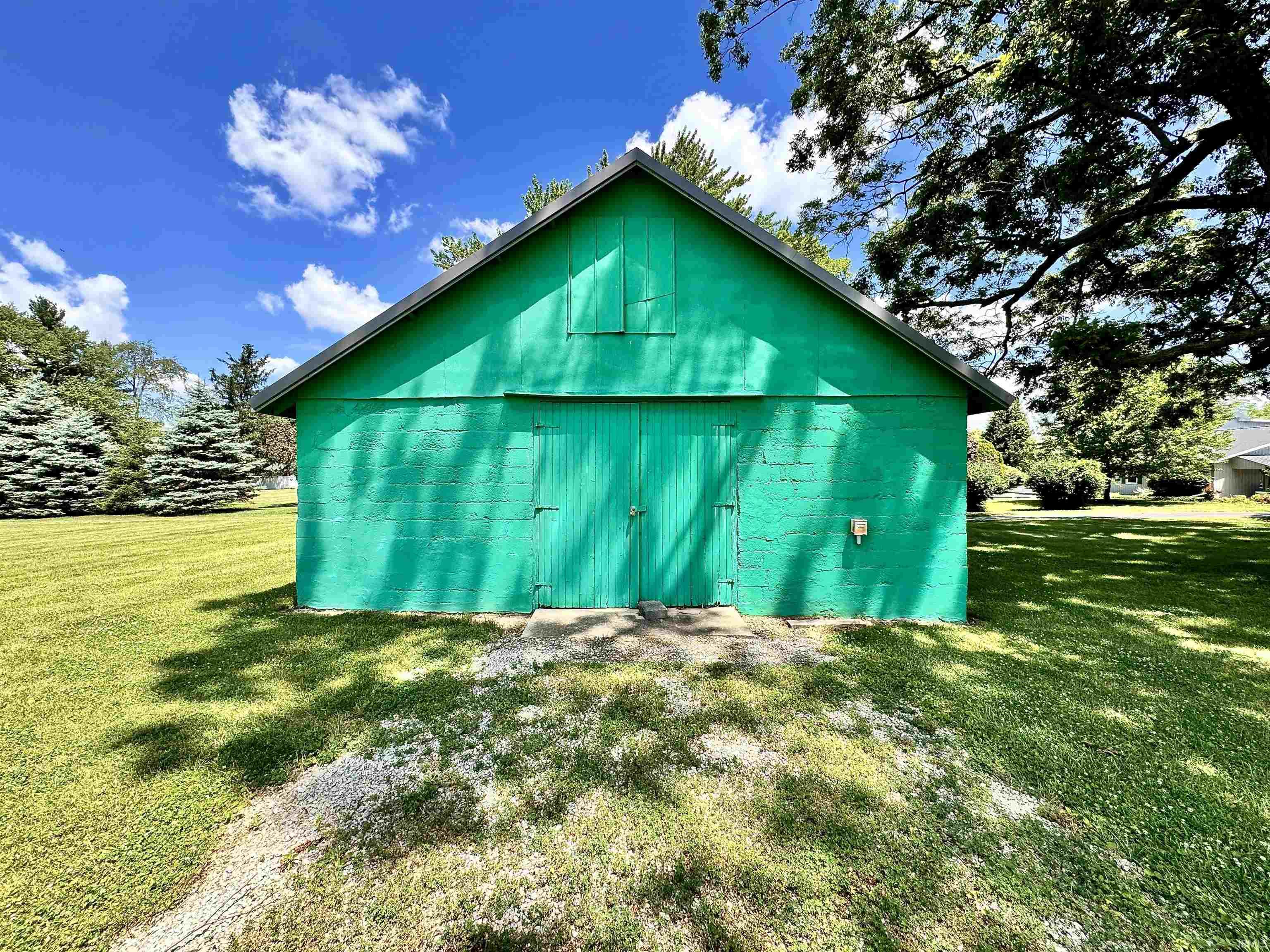 2572 West Ridge Road Peru, IN 46970 - Photo 5 of 9