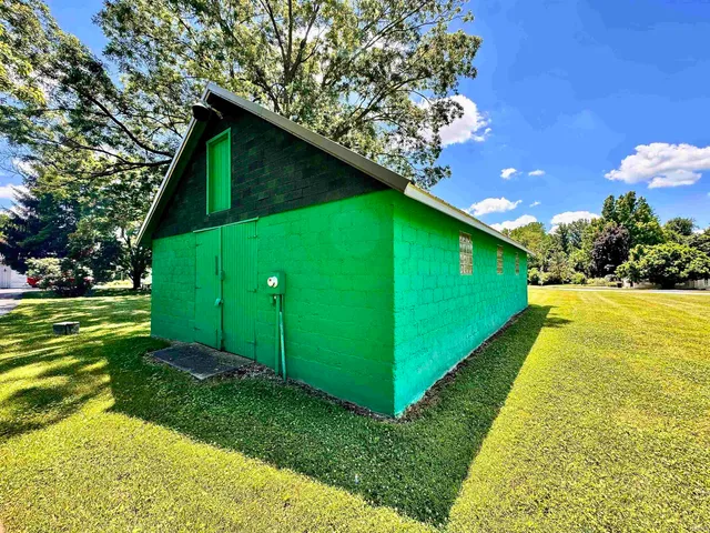 $39,900 | 2572 West Ridge Road, Peru, IN 46970