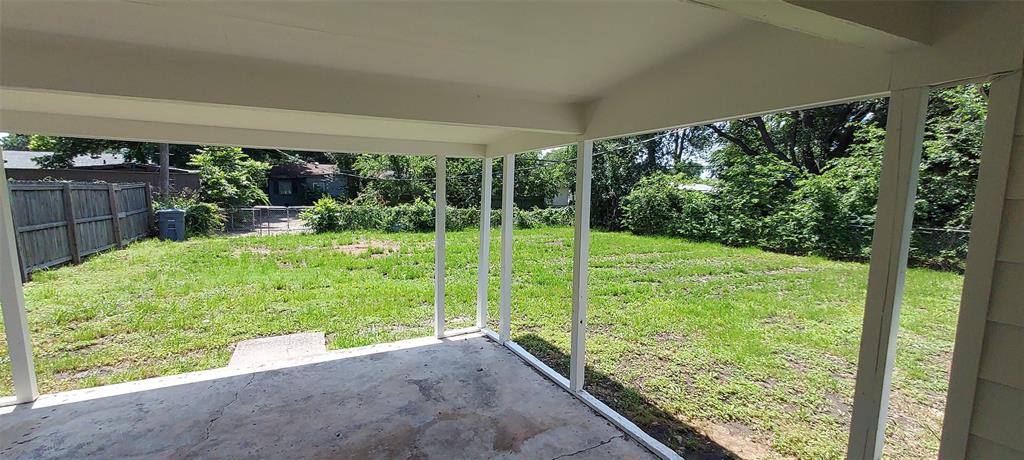 12202 Bellafonte Drive Dallas, TX 75243 - Photo 14 of 14 a view of a garden with an outdoor space