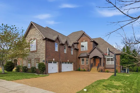 $1,148,000 | 805 Queen Annes Court, Nolensville, TN 37135