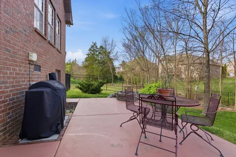 $1,148,000 | 805 Queen Annes Court, Nolensville, TN 37135