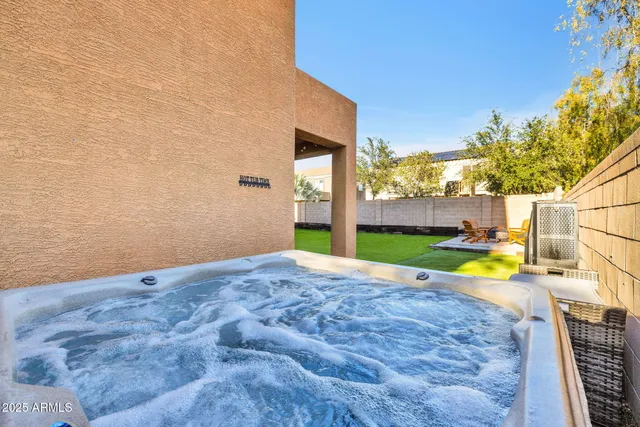 $745,000 | 2540 East Misty Willow Lane, Phoenix, AZ 85024