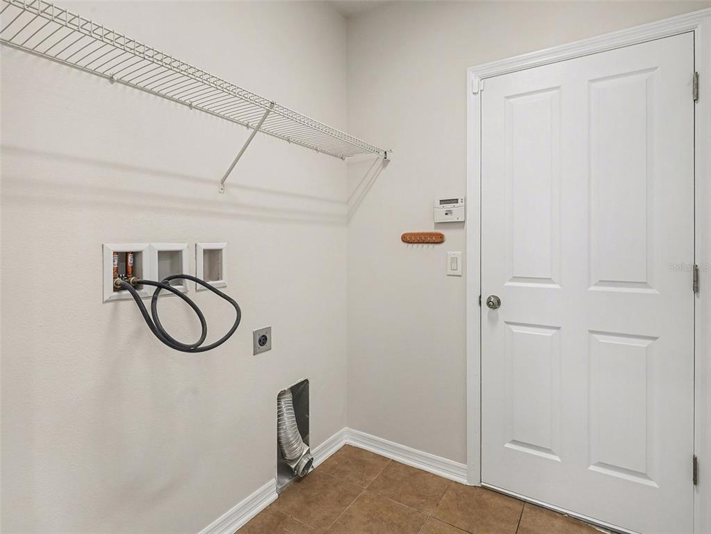 11409 Flora Springs Drive Riverview, FL 33579 - Photo 24 of 27