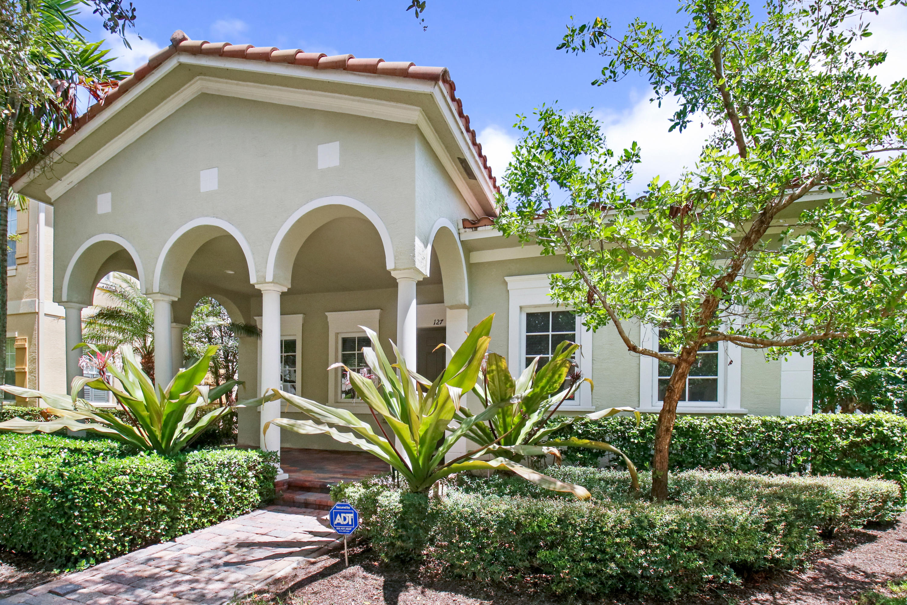 127 Dunmore Drive Jupiter, FL 33458 - Photo 1 of 28 _MG_2267