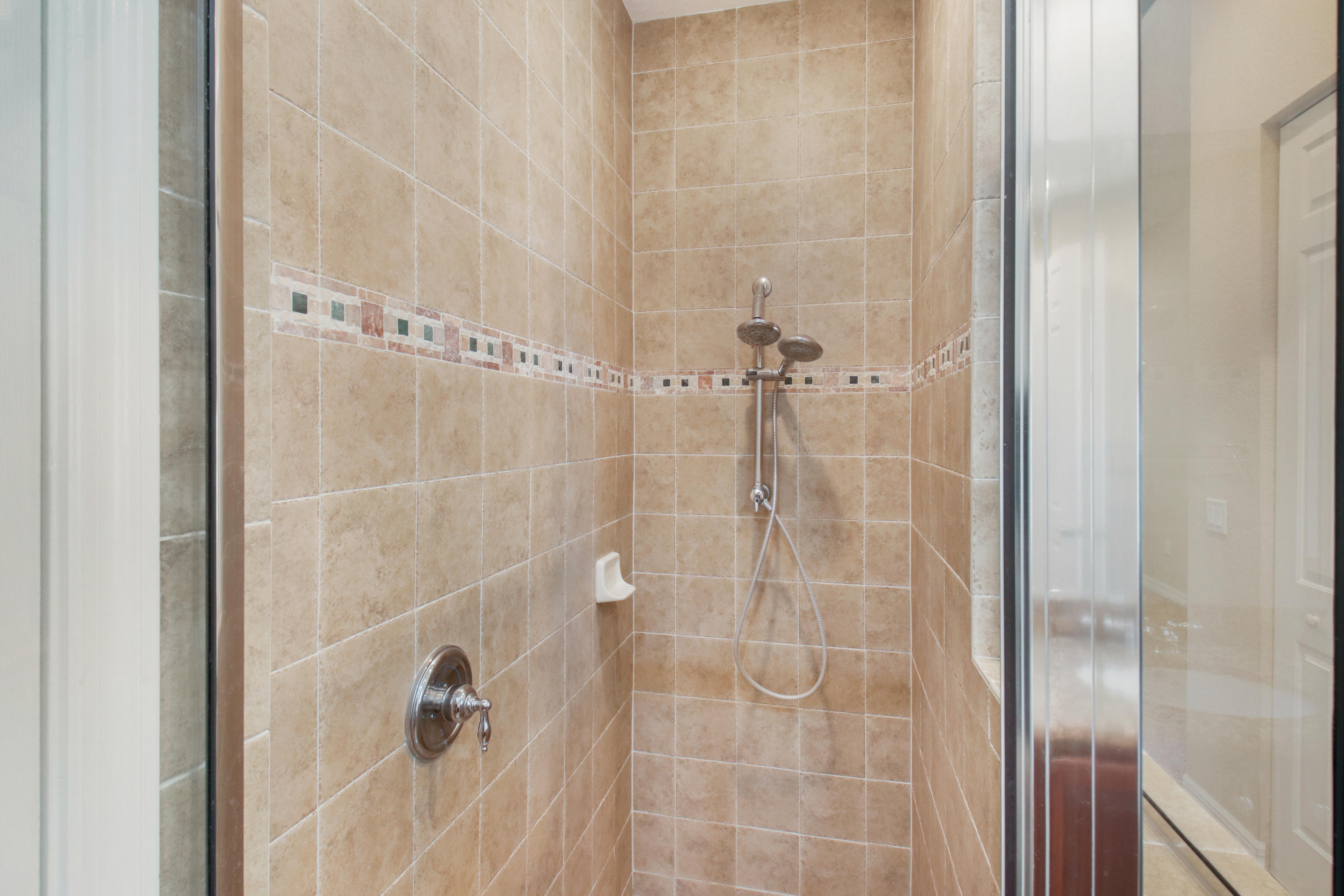 127 Dunmore Drive Jupiter, FL 33458 - Photo 9 of 28 _MG_2204