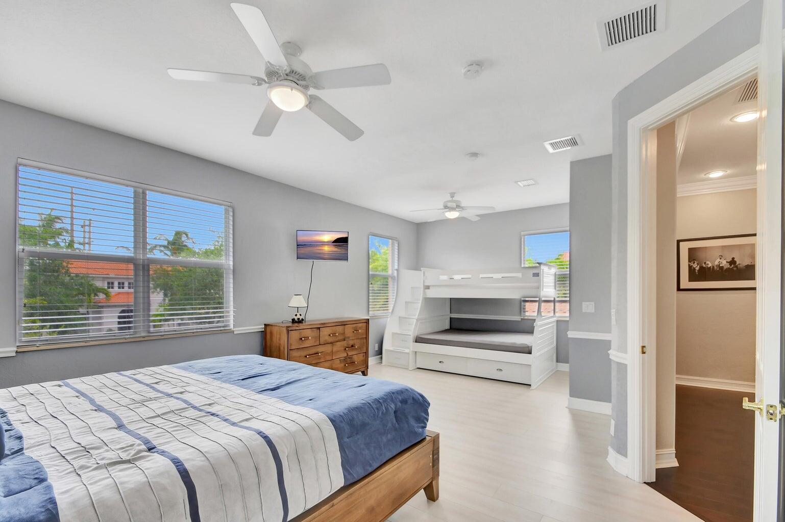 8679 Cobblestone Point Circle Boynton Beach, FL 33472 - Photo 19 of 31 20250112140213392158000000-o