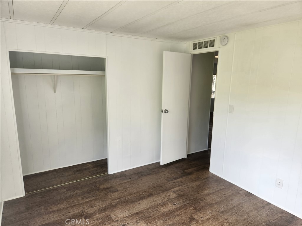 356 Chinese Wall Road Oroville, CA 95966 - Photo 12 of 30 a view of an empty room