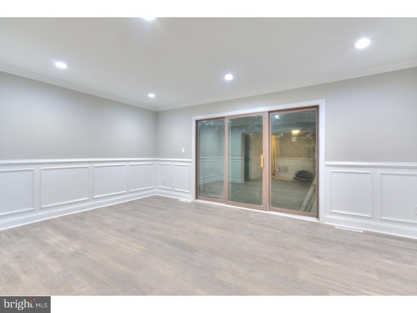 354 Bolton Road East Windsor, NJ 08520 - Photo 9 of 17 Living Room