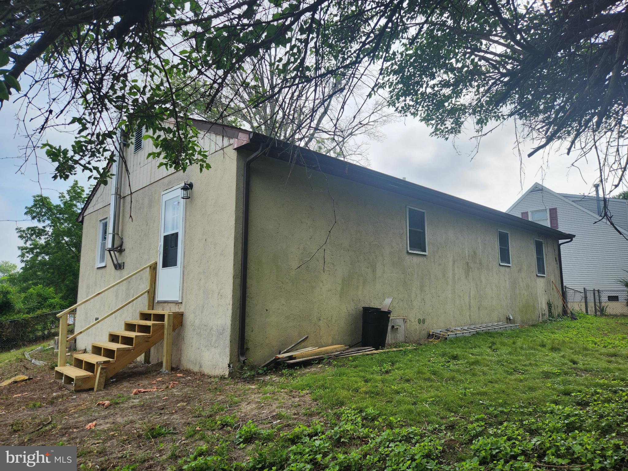 403 Rose Street Salisbury, MD 21801 - Photo 7 of 35 a backyard of a house with lots of green space