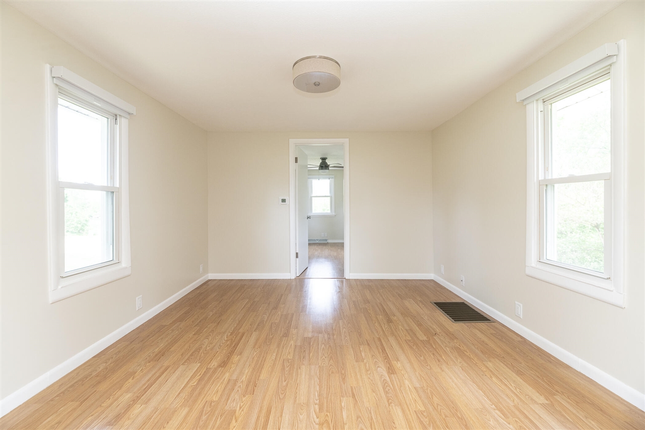 810 Constantine Street Three Rivers, MI 49093 - Photo 14 of 39