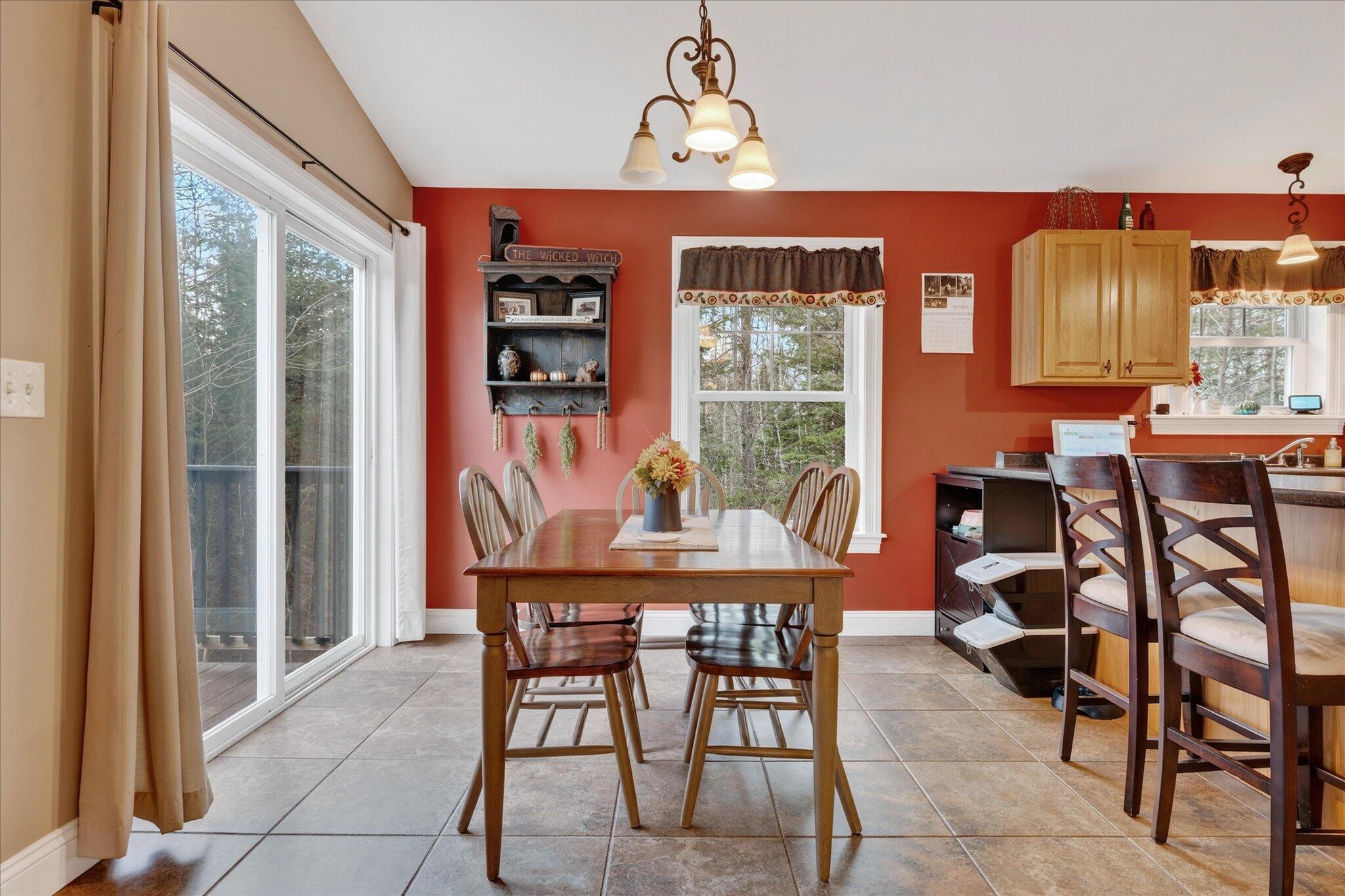 2926 Hudson Road Hudson, ME 04449 - Photo 7 of 46 07-Dining