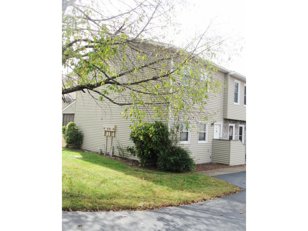3539 Netherland Inn Road, Unit 16 Kingsport, TN 37660 - Photo 3 of 30 End Unit