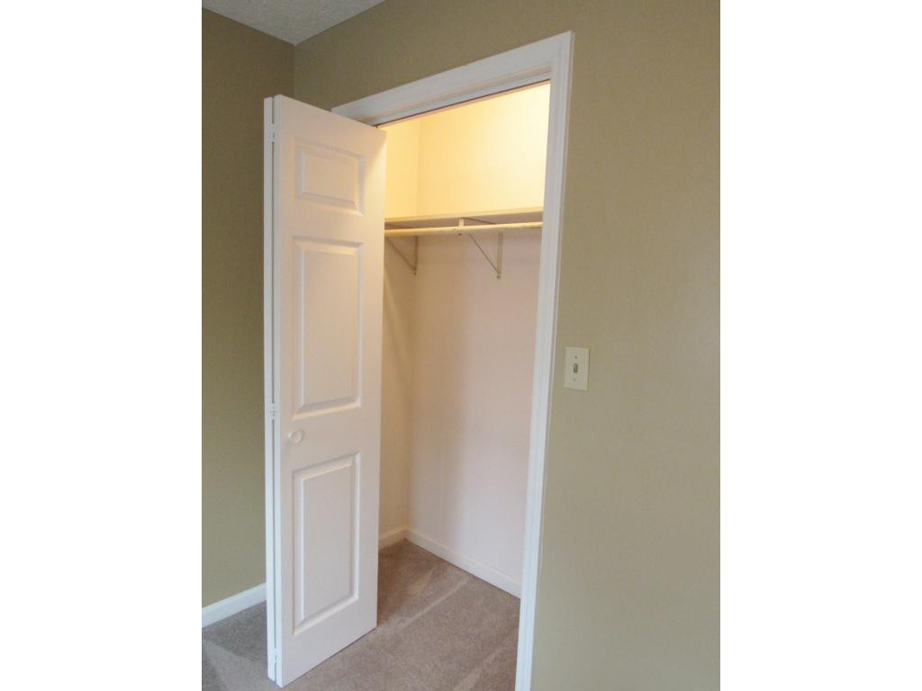 3539 Netherland Inn Road, Unit 16 Kingsport, TN 37660 - Photo 27 of 30 Bedroom Closet