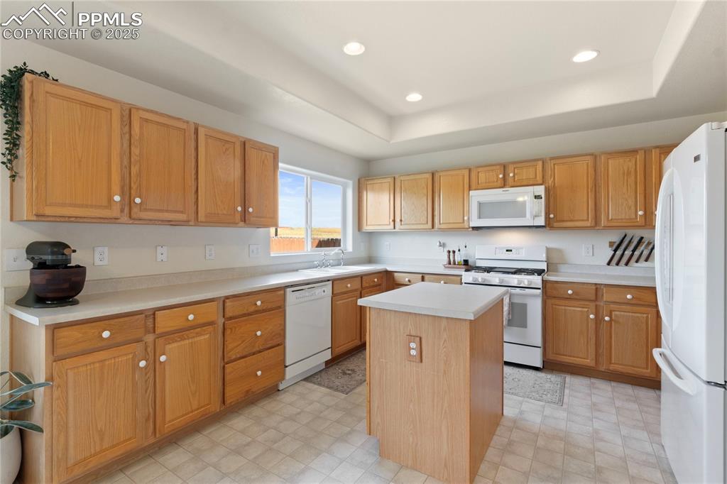 2245 Reed Grass Way Colorado Springs, CO 80915 - Photo 16 of 38