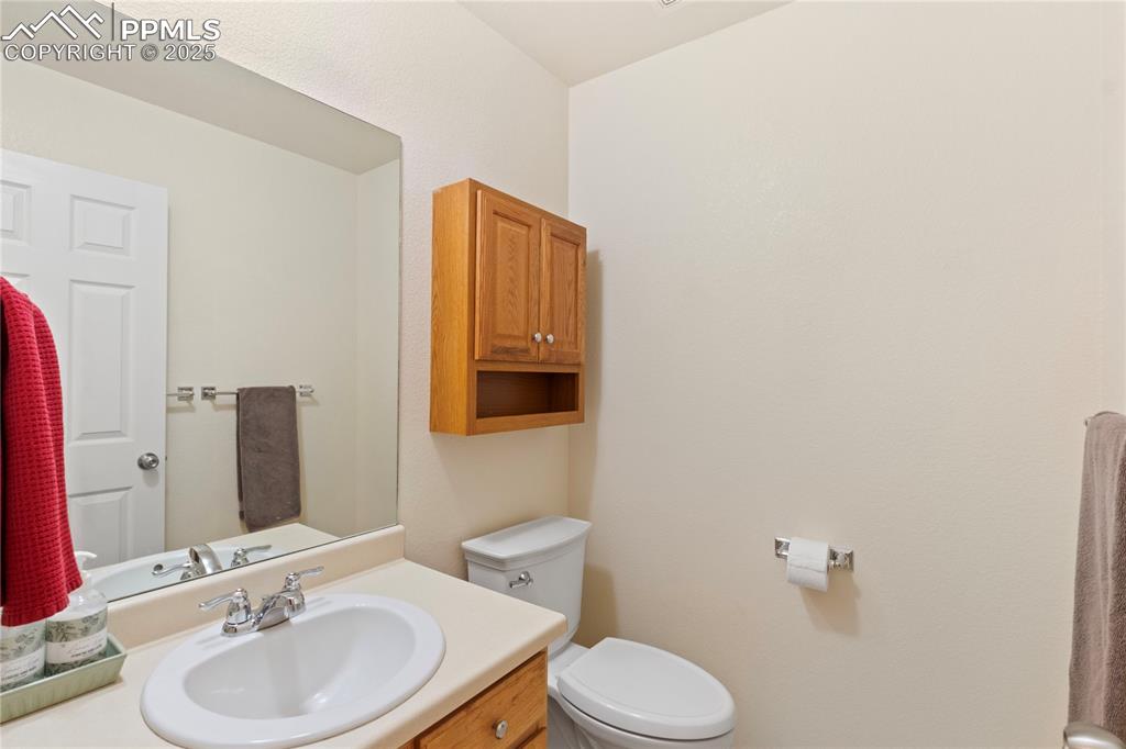 2245 Reed Grass Way Colorado Springs, CO 80915 - Photo 8 of 38