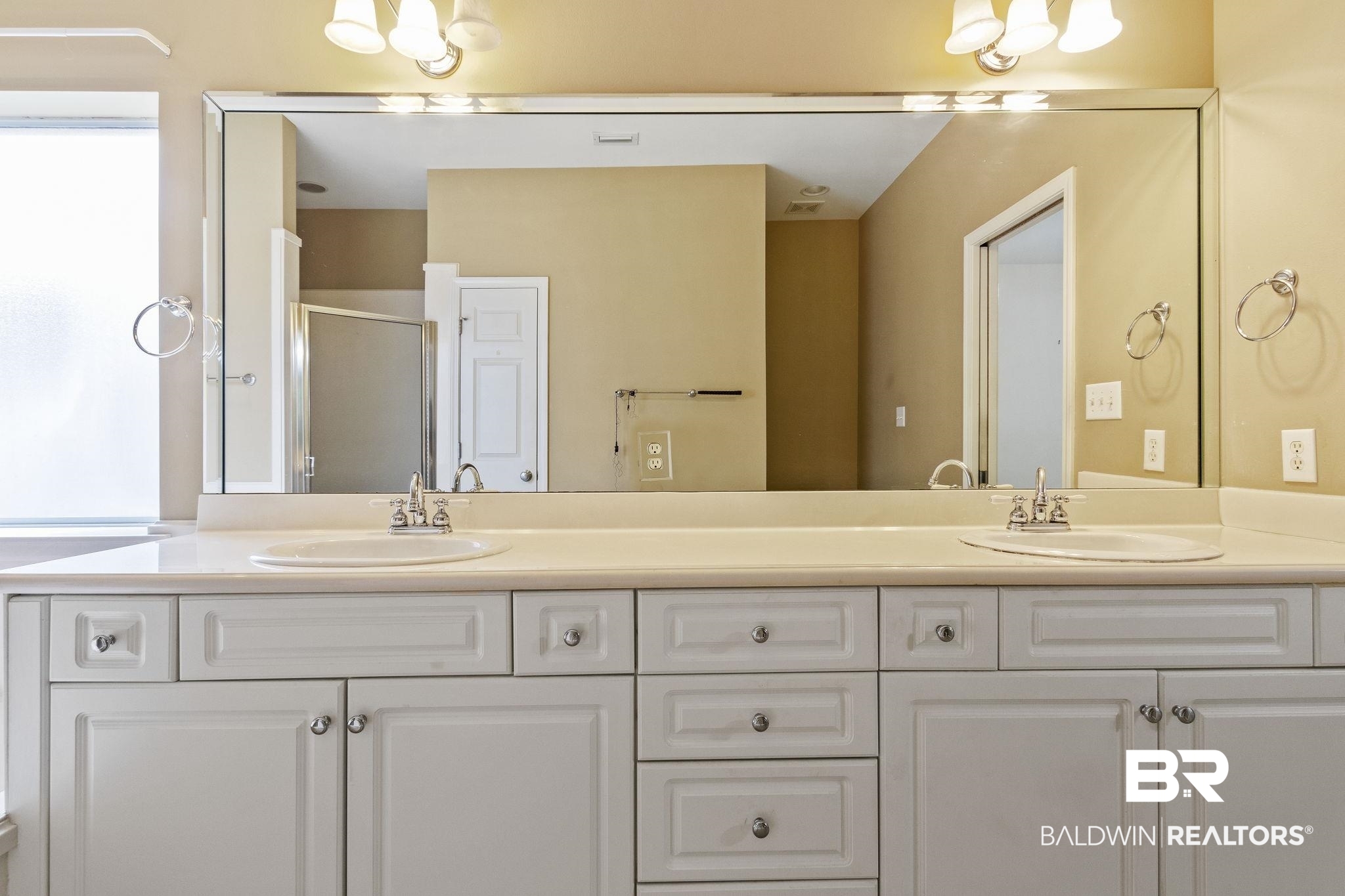 166 Club Drive Fairhope, AL 36532 - Photo 22 of 41 Bathroom with vanity and an enclosed shower