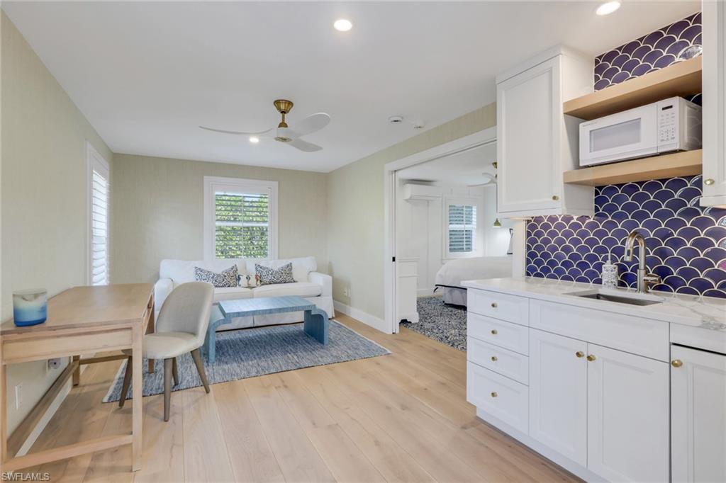 695 Regatta Road Naples, FL 34103 - Photo 19 of 43
