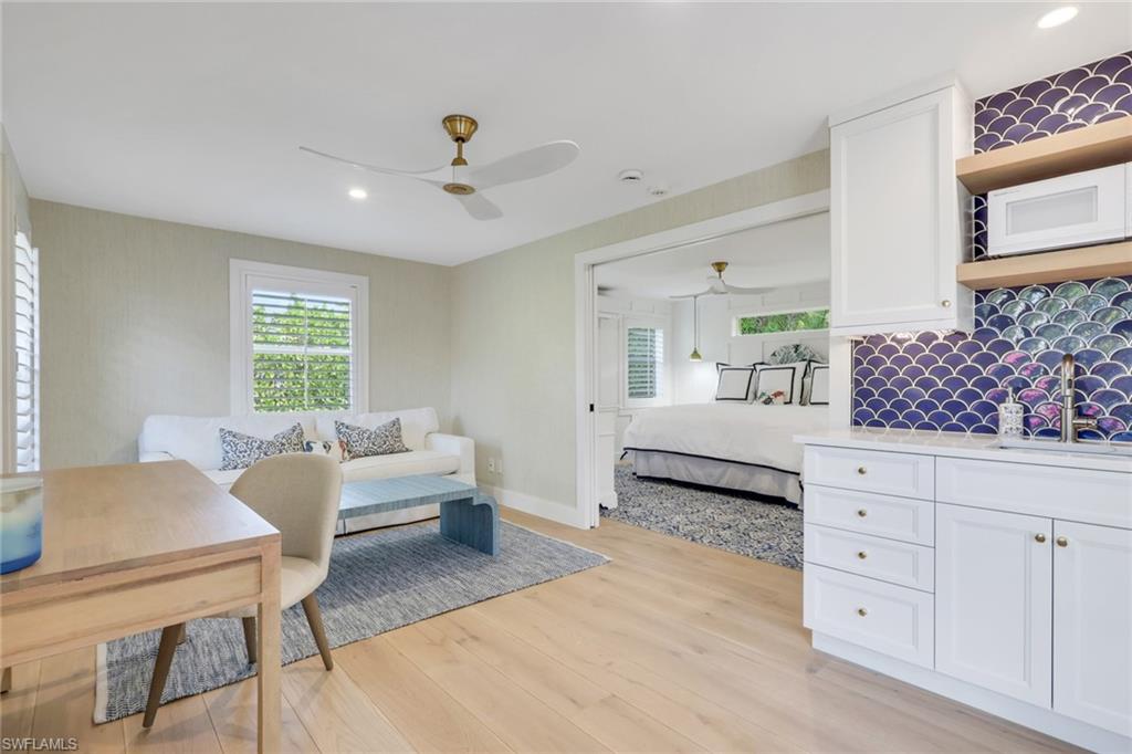 695 Regatta Road Naples, FL 34103 - Photo 21 of 43
