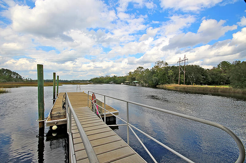 3945 Bulow Landing Road Ravenel, SC 29470 - Photo 136 of 147 22