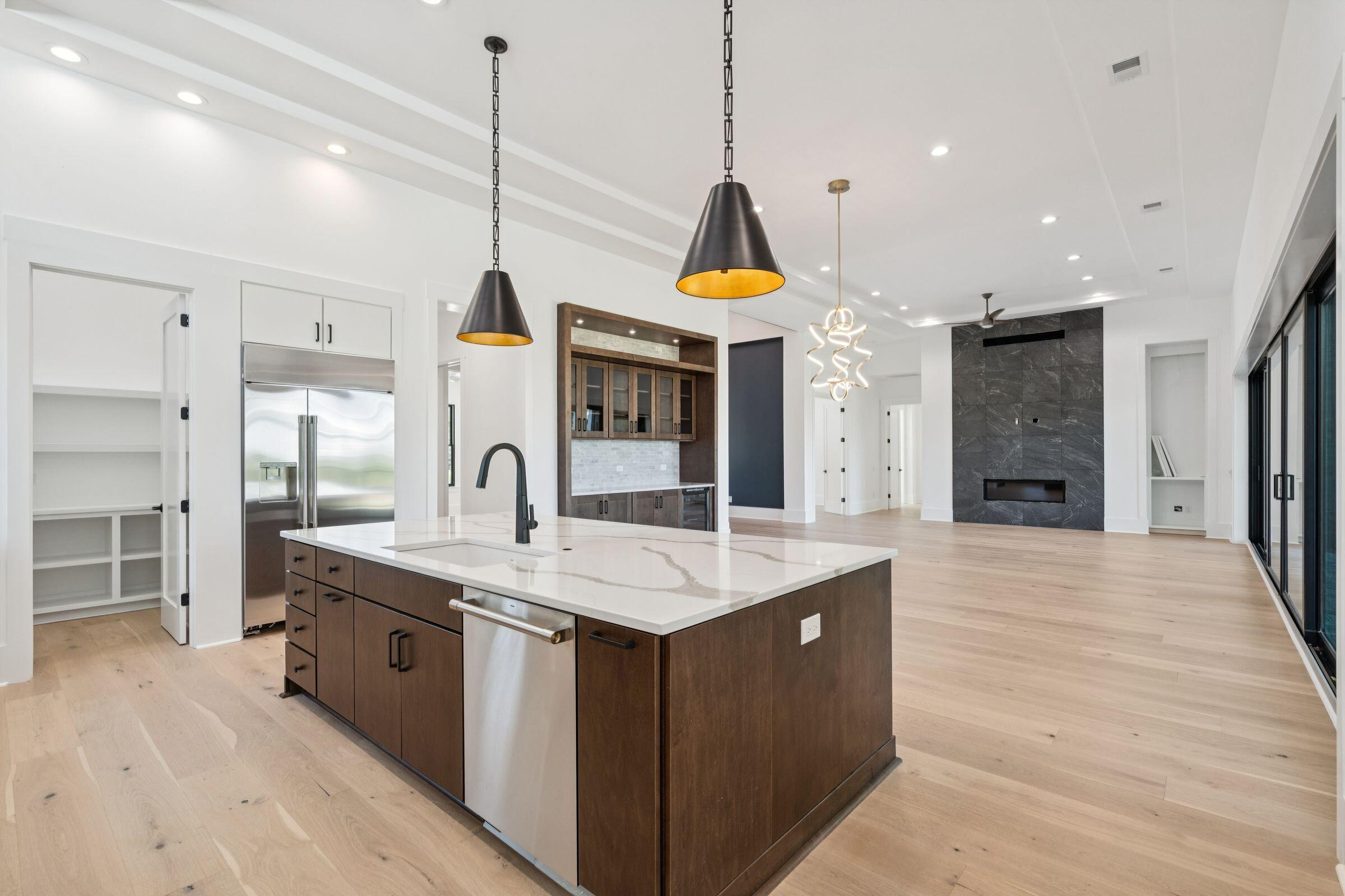 3945 Bulow Landing Road Ravenel, SC 29470 - Photo 40 of 147 3945BulowLandingRd-KeenEyeMarketing-040