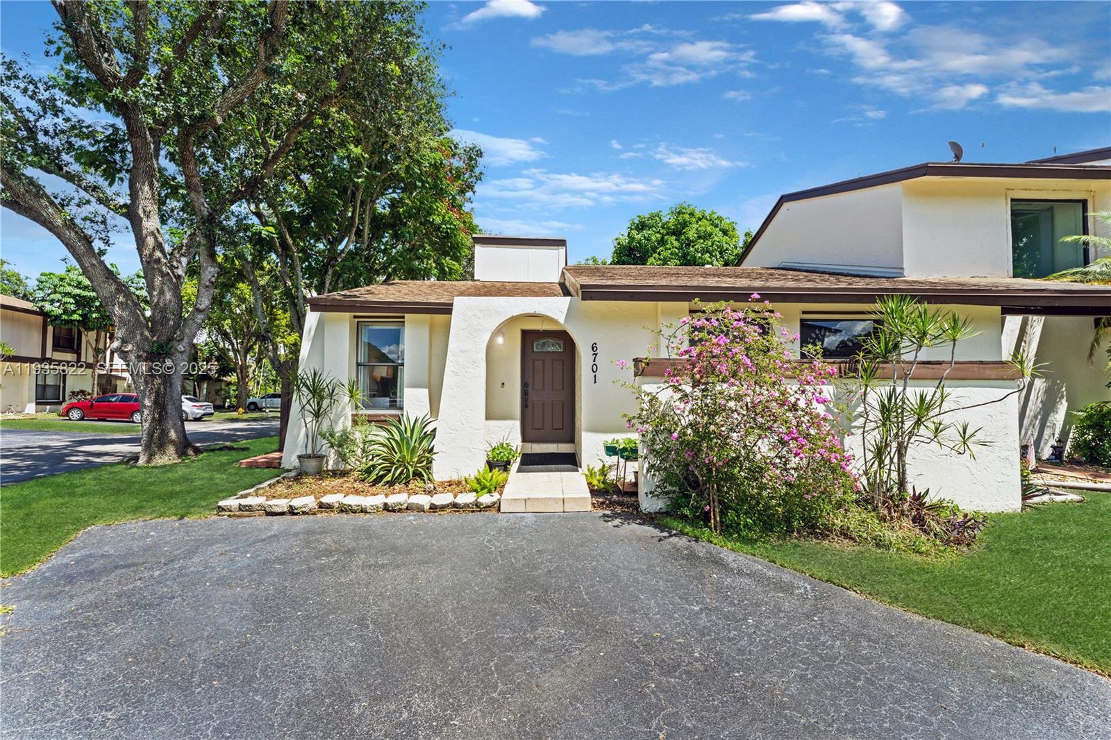 6701 Southwest 129th Court Miami, FL 33183 - Photo 2 of 8