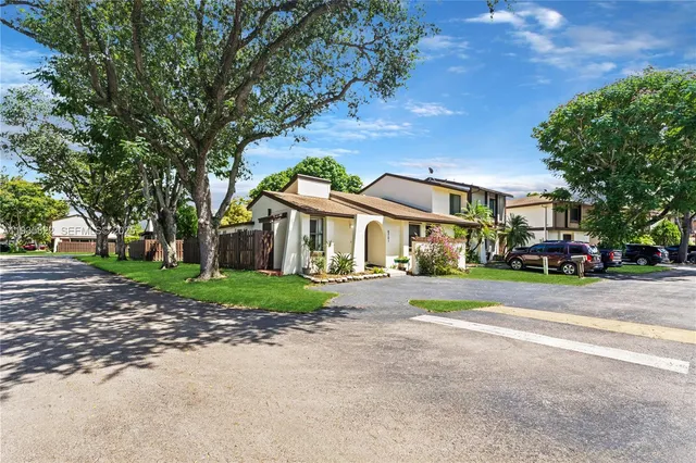 $3,000 | 6701 Southwest 129th Court, Miami, FL 33183