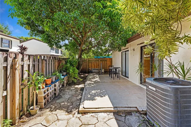 $3,000 | 6701 Southwest 129th Court, Miami, FL 33183