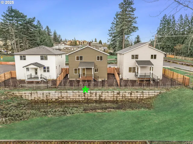 $559,934 | 63 Northwest Mawrcrest Drive, Gresham, OR 97030